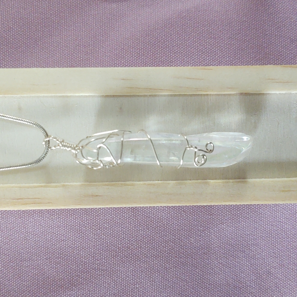 20 inch sterling silver chain with Crystal